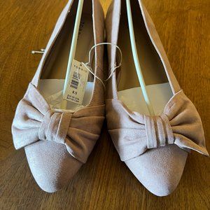NWT Torrid Pointed Toe Bow Flat (WW) Size 8.5 - Blush